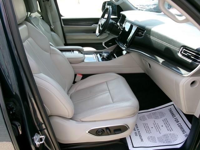 Jeep Wagoneer  2022