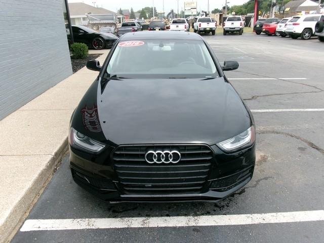 Audi A4  2016