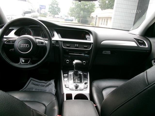 Audi A4  2016
