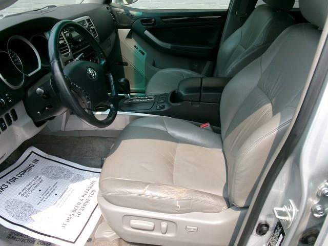 Toyota 4Runner Limited V6 4D SUV 4WD 2006