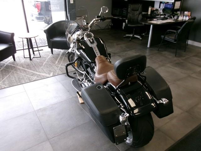 Harley-Davidson FLFBS  2022
