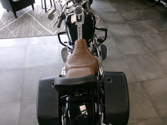 Harley-Davidson FLFBS  2022