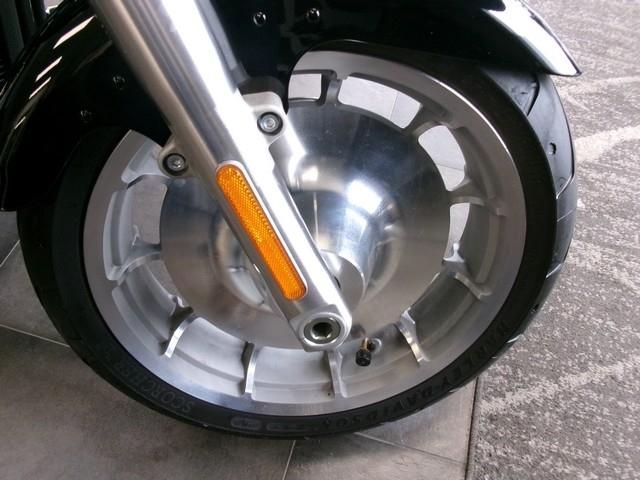 Harley-Davidson FLFBS  2022