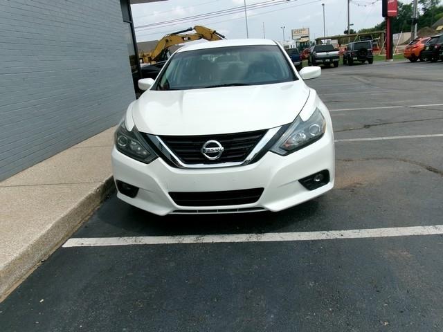 Nissan Altima  2017