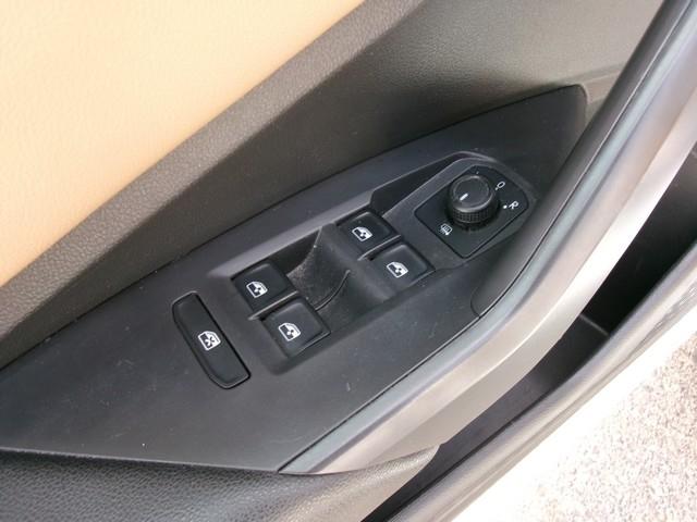 Volkswagen Jetta  2020