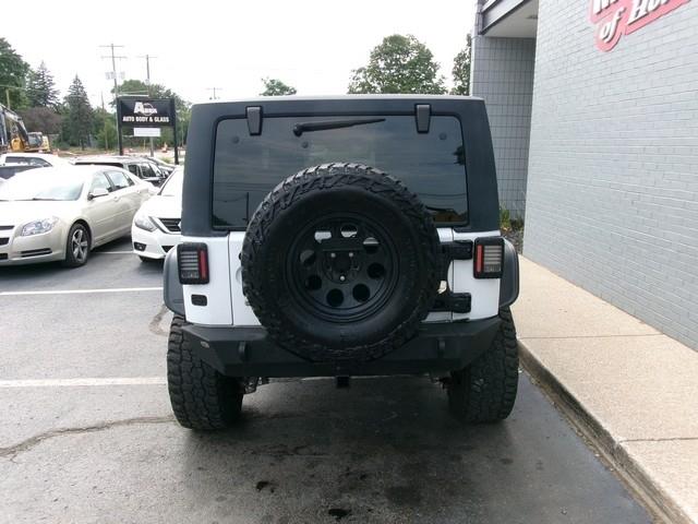 Jeep Wrangler  2016