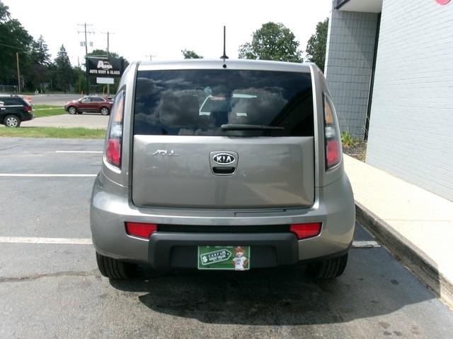 Kia Soul  2011