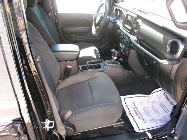 Jeep Wrangler Sport 4D SUV 4WD 2023