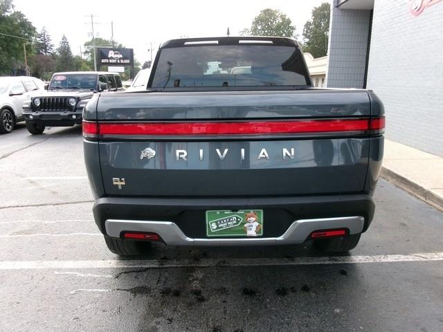 Rivian R1T  2022