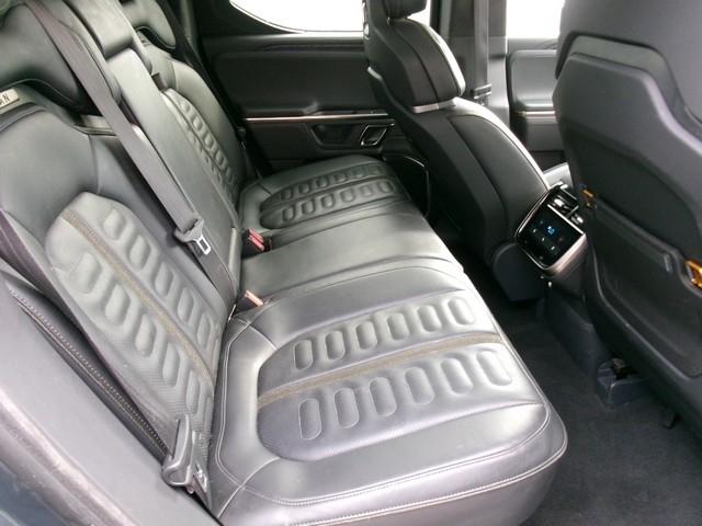Rivian R1T  2022