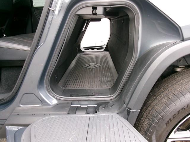 Rivian R1T  2022