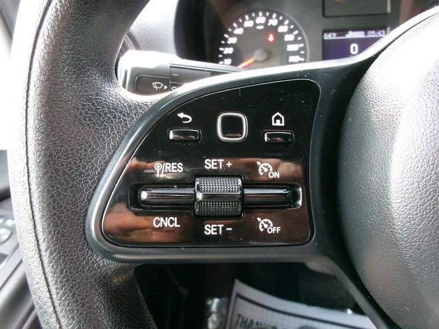 Mercedes-Benz Sprinter Van  2019