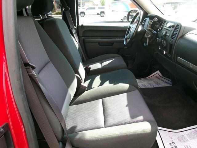 Chevrolet Silverado 2500HD  2013