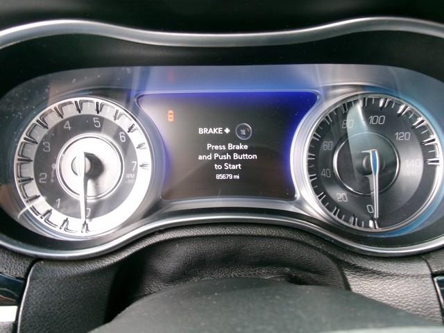 Chrysler 300  2021