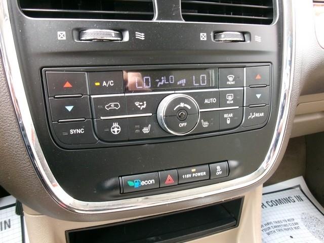 Chrysler Town & Country  2015