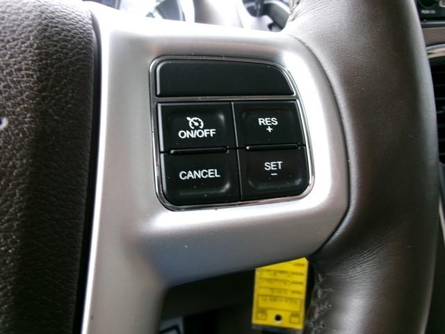 Chrysler Town & Country  2015