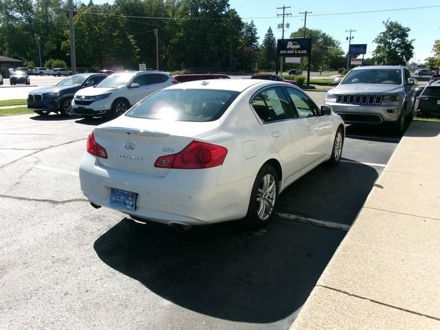 Infiniti G37 Sedan  2013