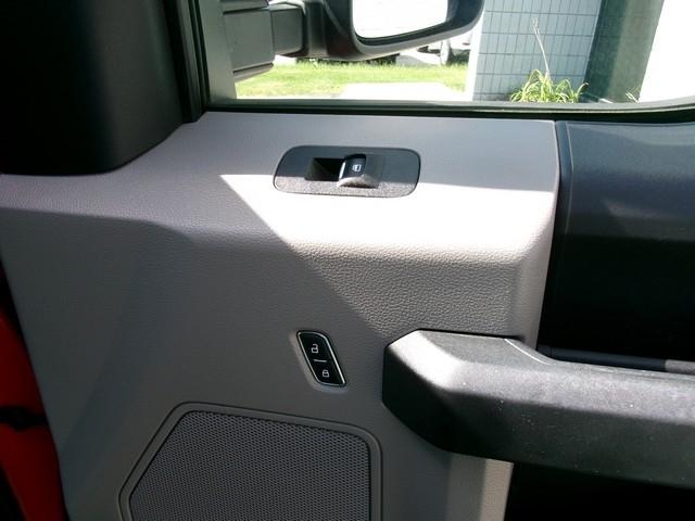 Ford Super Duty F-250 SRW  2017