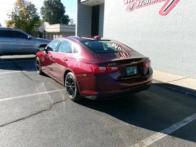 Chevrolet Malibu  2016