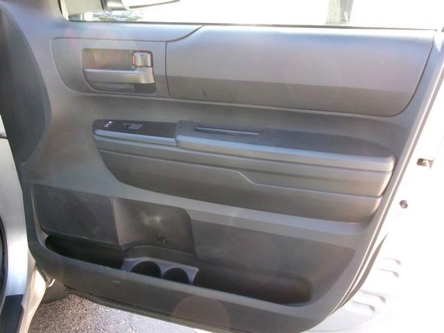 Toyota Tundra 4WD Truck  2015