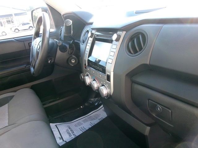 Toyota Tundra 4WD Truck  2015