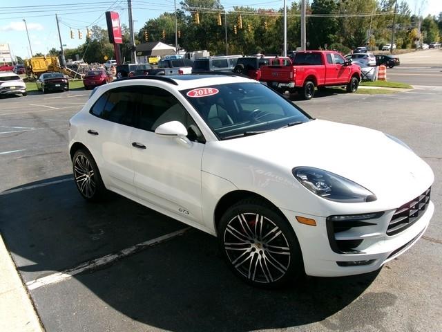 Porsche Macan  2018