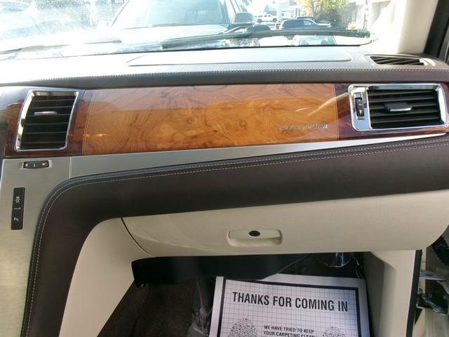 Cadillac Escalade ESV  2013