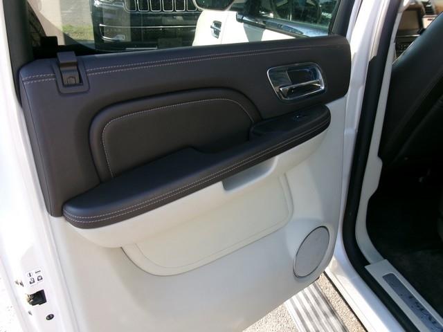 Cadillac Escalade ESV  2013
