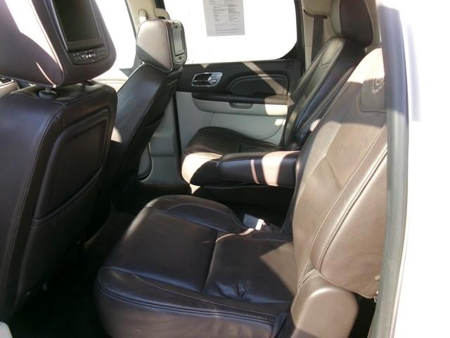 Cadillac Escalade ESV  2013