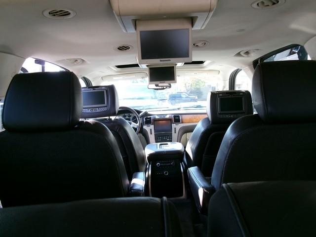 Cadillac Escalade ESV  2013