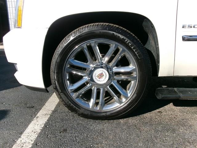 Cadillac Escalade ESV  2013