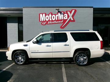 2013 Cadillac Escalade ESV 4dr AWD Platinum Edition