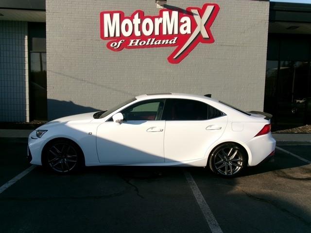 Lexus IS 350  2017