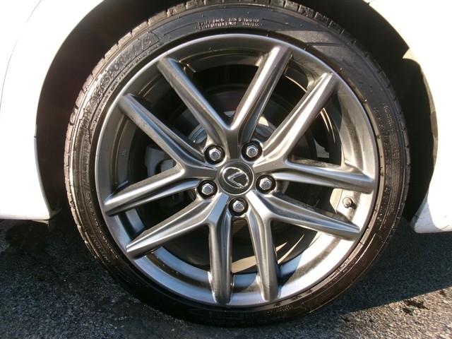 Lexus IS 350  2017
