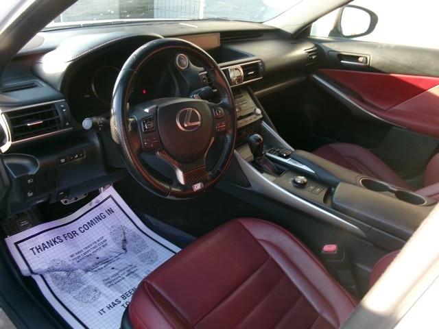 Lexus IS 350  2017
