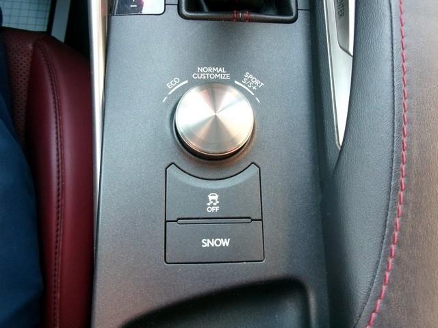 Lexus IS 350  2017