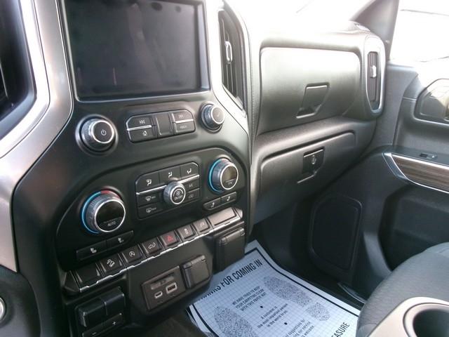 Chevrolet Silverado 1500  2021