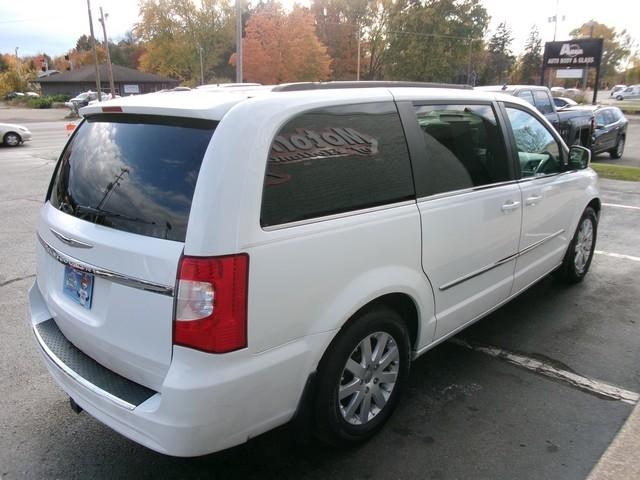 Chrysler Town & Country  2016