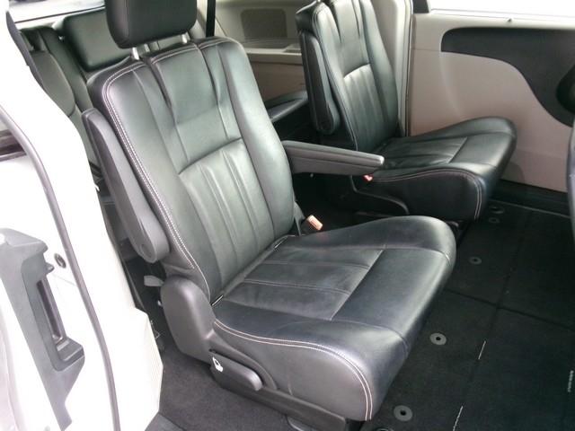 Chrysler Town & Country  2016