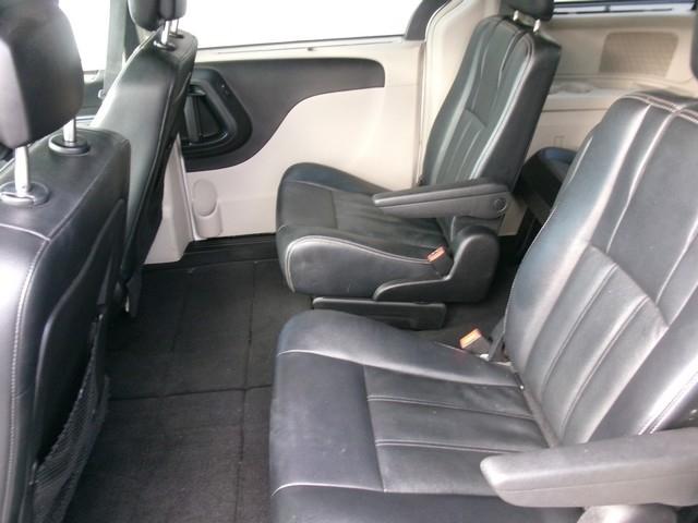 Chrysler Town & Country  2016