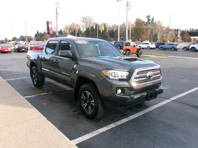 Toyota Tacoma  2017