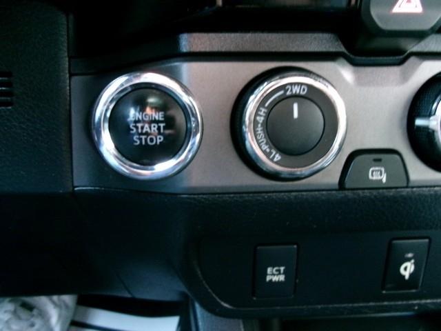 Toyota Tacoma  2017