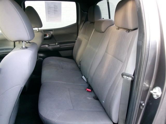 Toyota Tacoma  2017