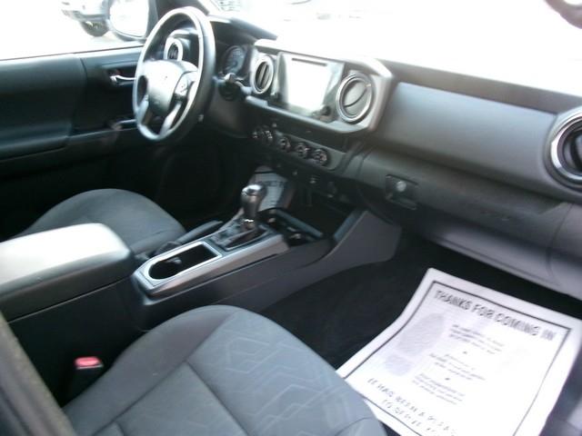 Toyota Tacoma  2017