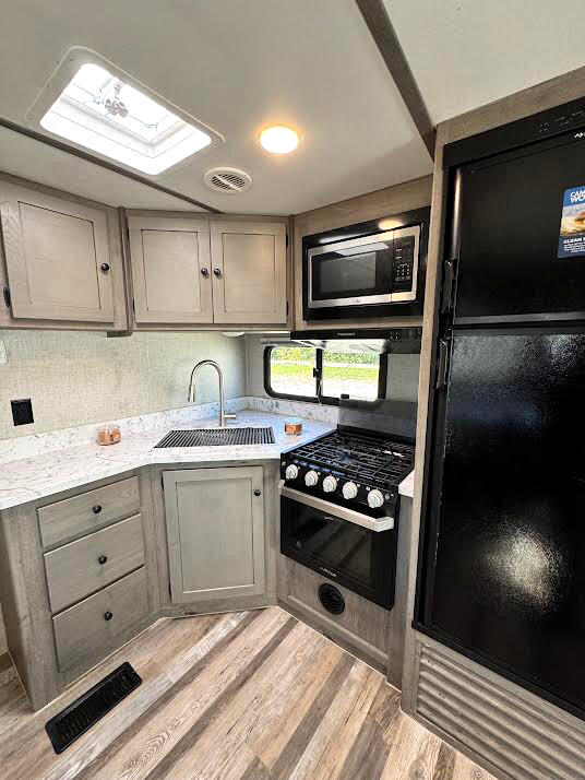 Keystone Outback  2020 Keystone Outback  2020
