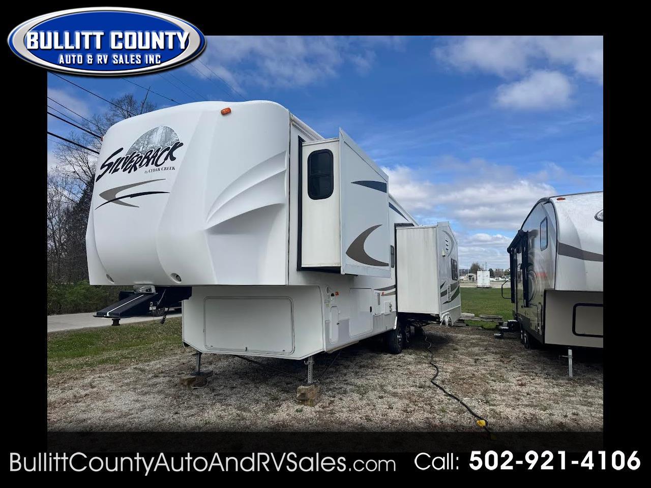 2011 Forest River Silverback 29RE