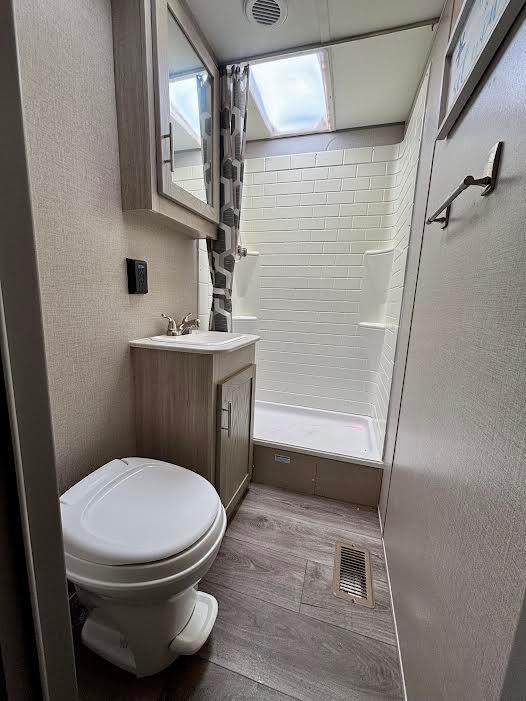 Coachmen Catalina Legacy Edition  2022