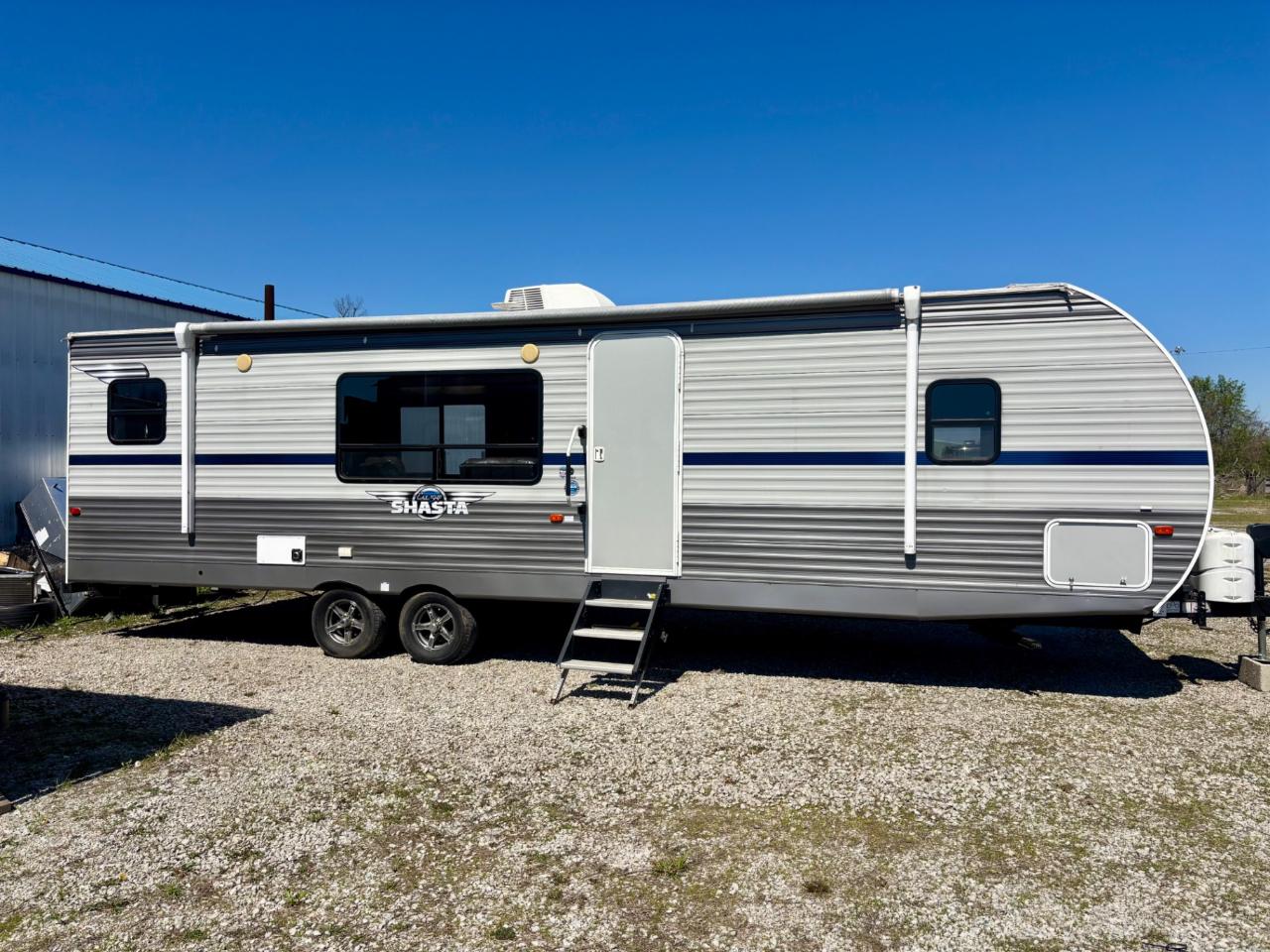 Coachmen Shasta  2020