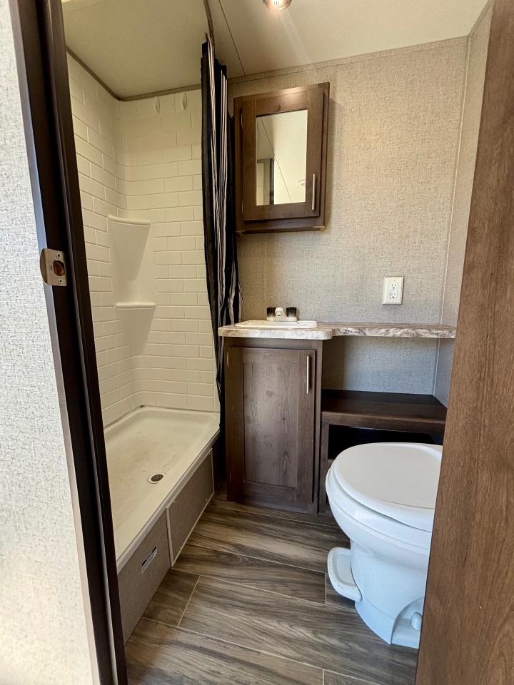 Coachmen Shasta  2020