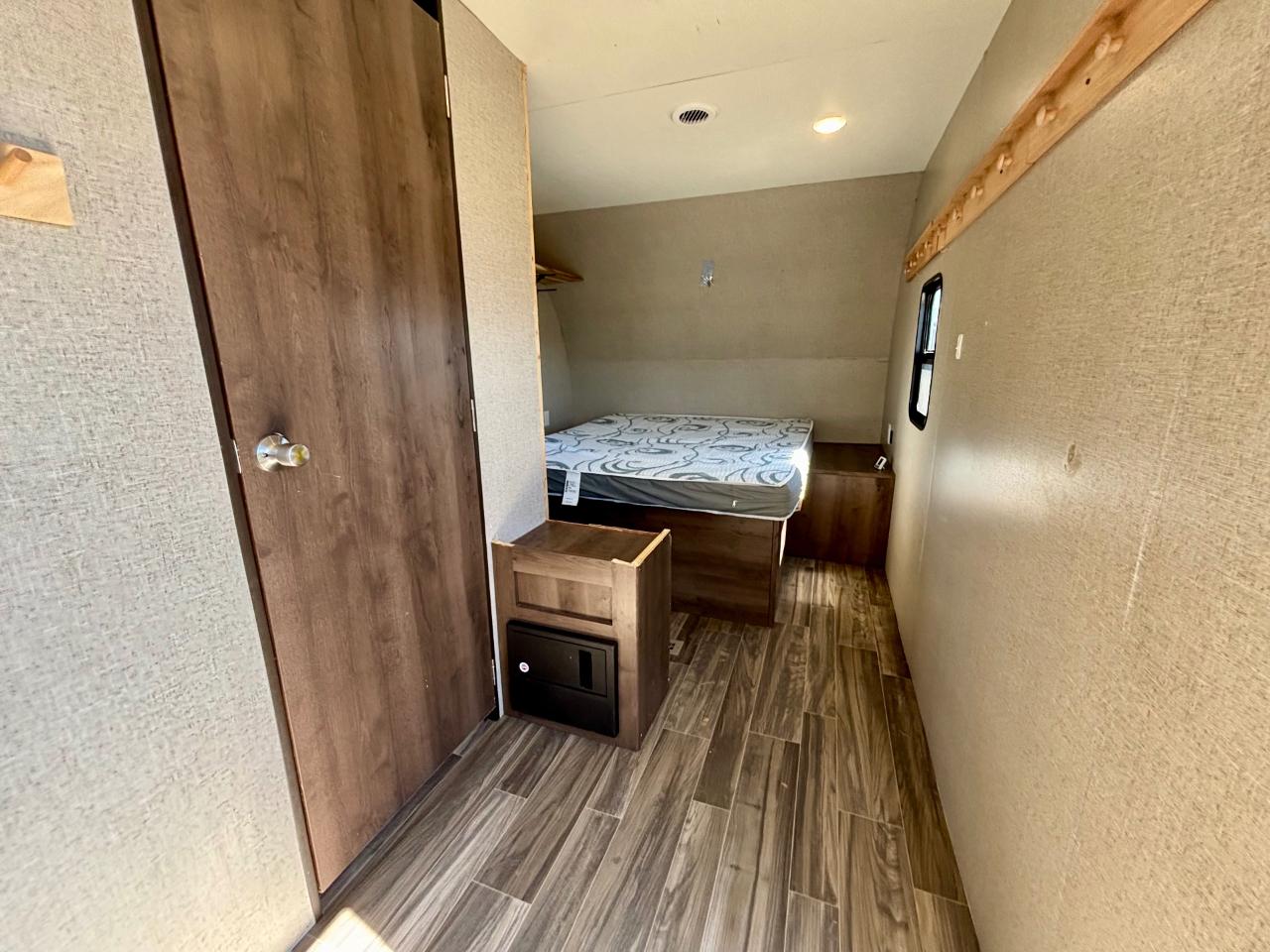 Coachmen Shasta  2020